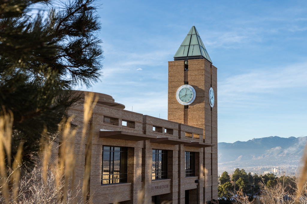 El Pomar Clocktower
